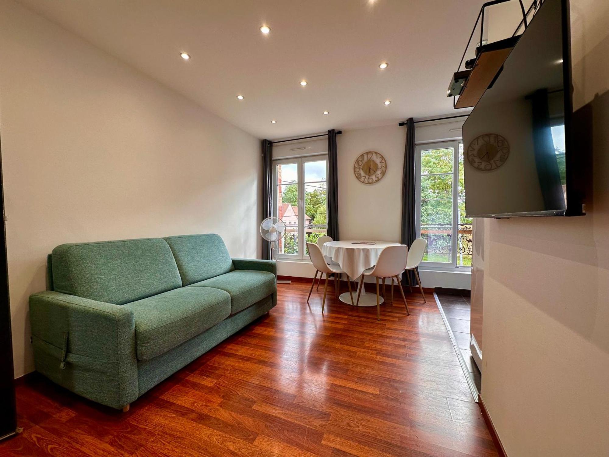 Residence 4T - 33 Bis Avenue Gaston Chauvin Aulnay-sous-Bois Eksteriør billede